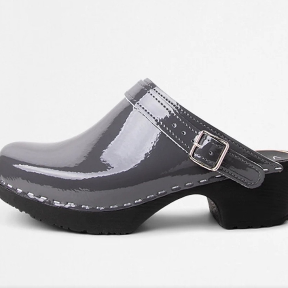 Verka Clogs Glossy Grey‎